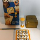 Vintage 1976 BOGGLE Hidden WORD Board Game COMP By Parker Brothers FREE SHIPPING Vintage 1976 BOGGLE Hidden WORD Board Game COMP By Parker Brothers FREE SHIPPING
