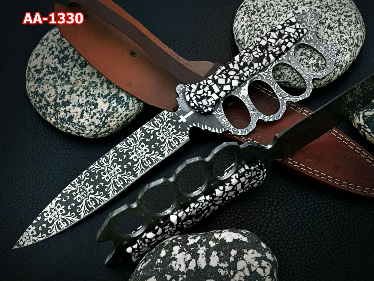 AA-1330 Custom D2 steel With Acid Etching 15"Handmade Dagger Knife Resin Handle