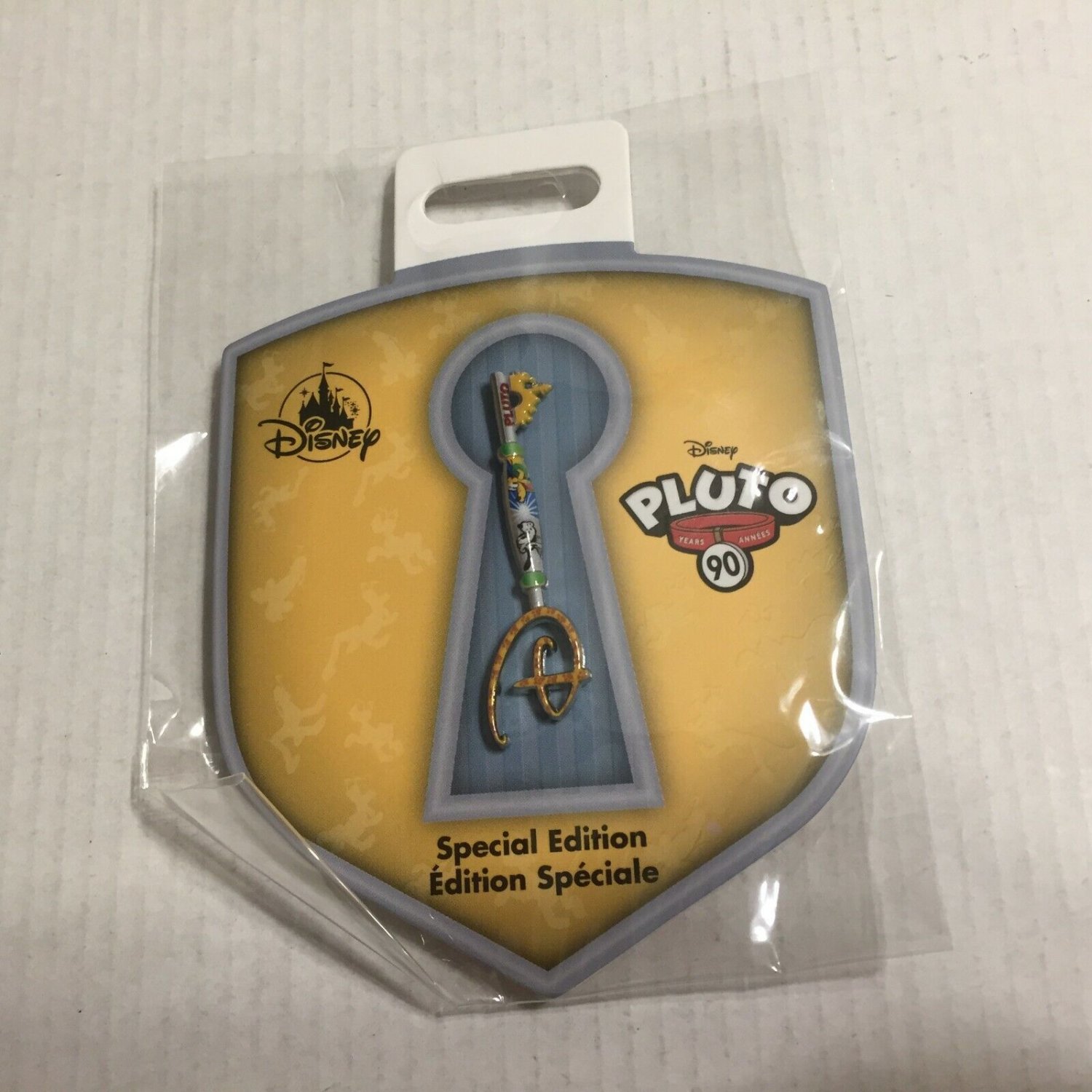 New Disney Pluto 90th Anniversary Special Edition Collectible Key 2'' Pin