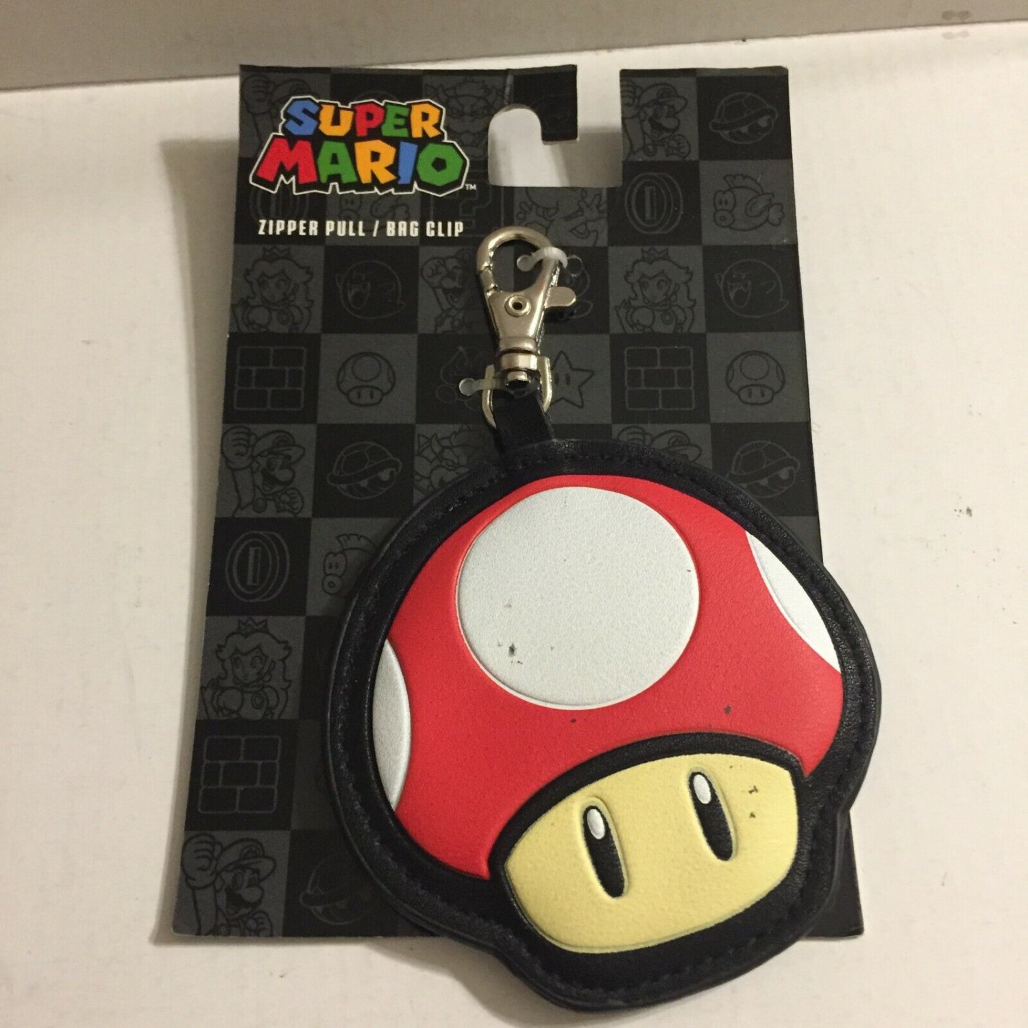 New Super Mario Brothers Mushroom Toad Zipper Pull / Bag Clip