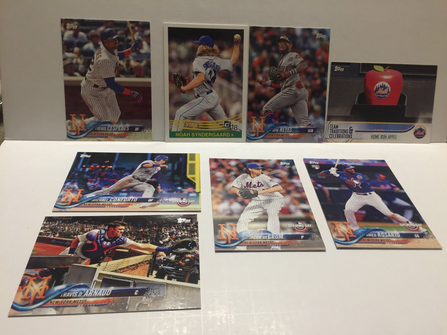 8 Different 2018 New York Mets Team Mixed Cards