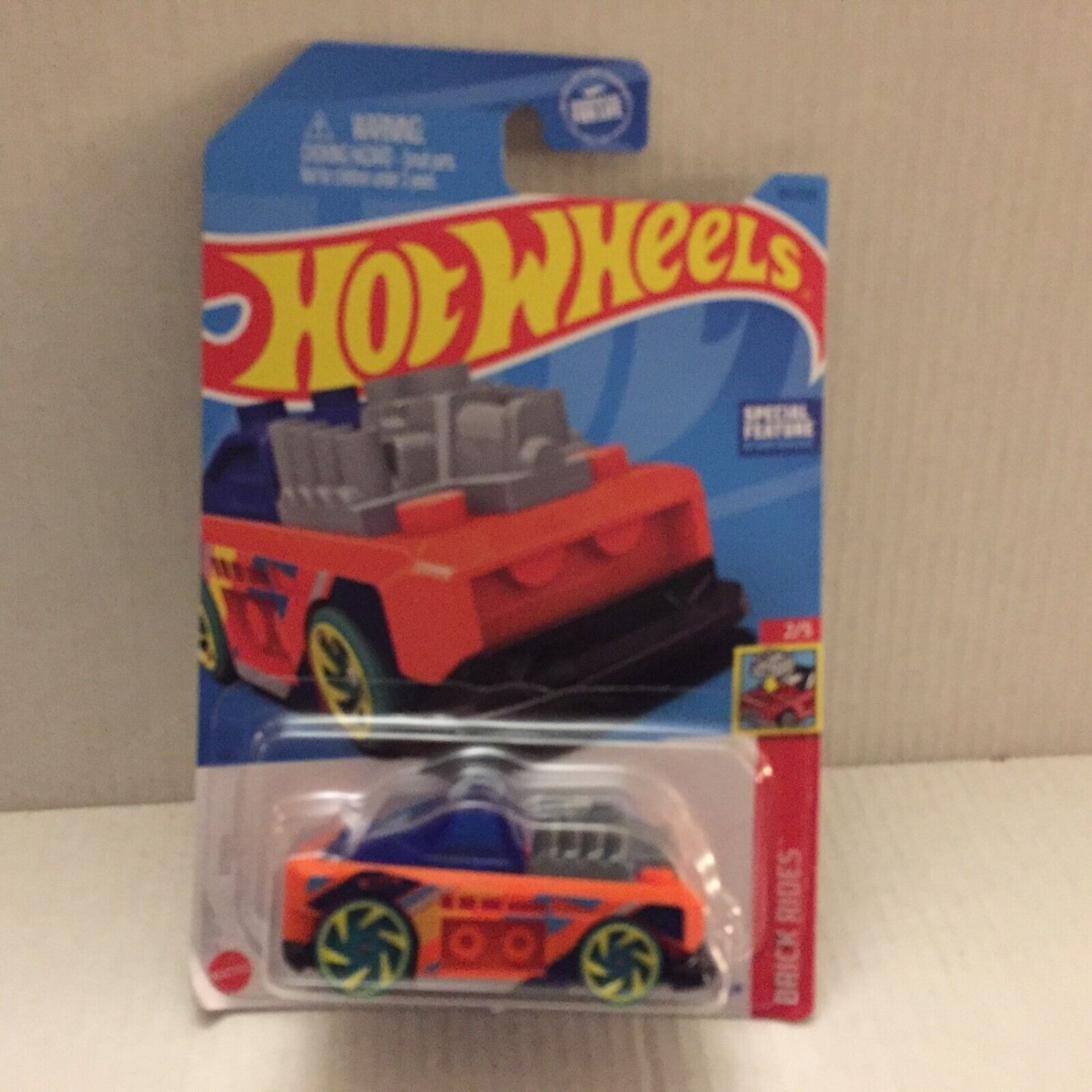 New Hot Wheels Custom Small Block Car 30/250
