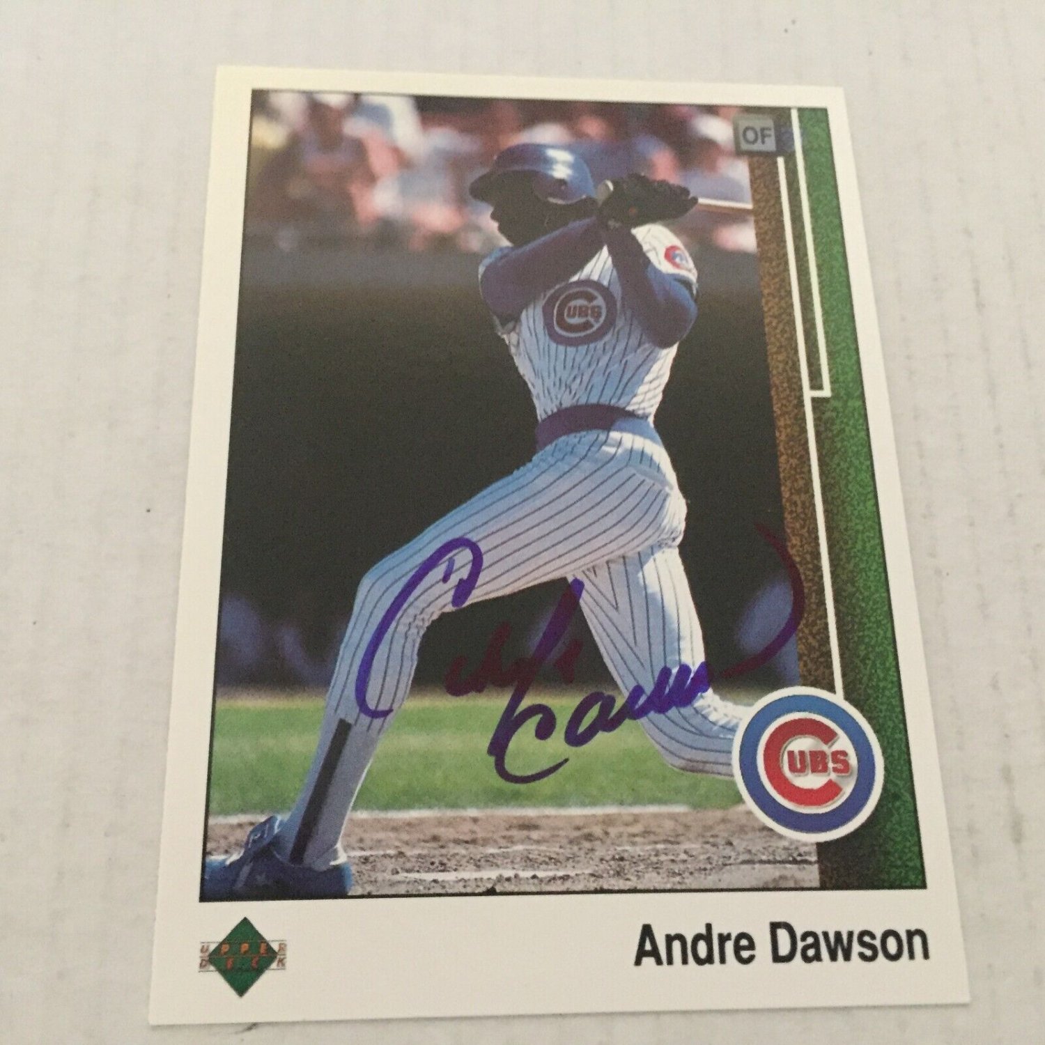 1989 Upper Deck Chicago Cubs Hall of Famer Andre Dawson Signed Card #205