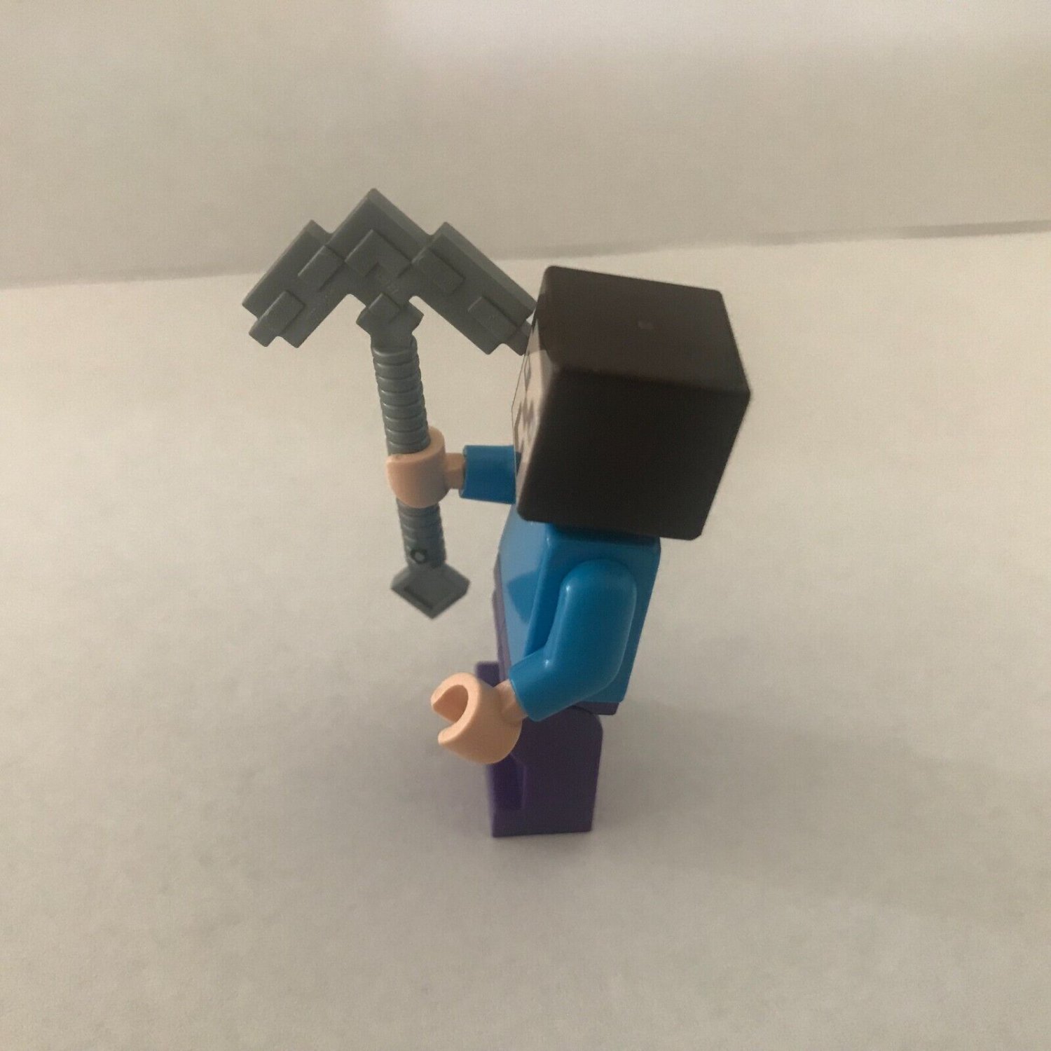 Official Lego Minecraft Steve Minifigure