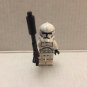 Official Lego Star Wars Clone Trooper Minifigure and Defensive Post with Shootin