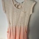 Preowned Roxy Youth Girl's Large Top - Size 12 Preowned Roxy Youth Girl's Large Top - Size 12