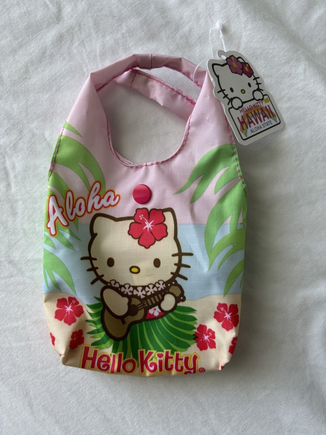 New Sanrio Aloha Hello Kitty Mini 5'' x 7'' Button Bag