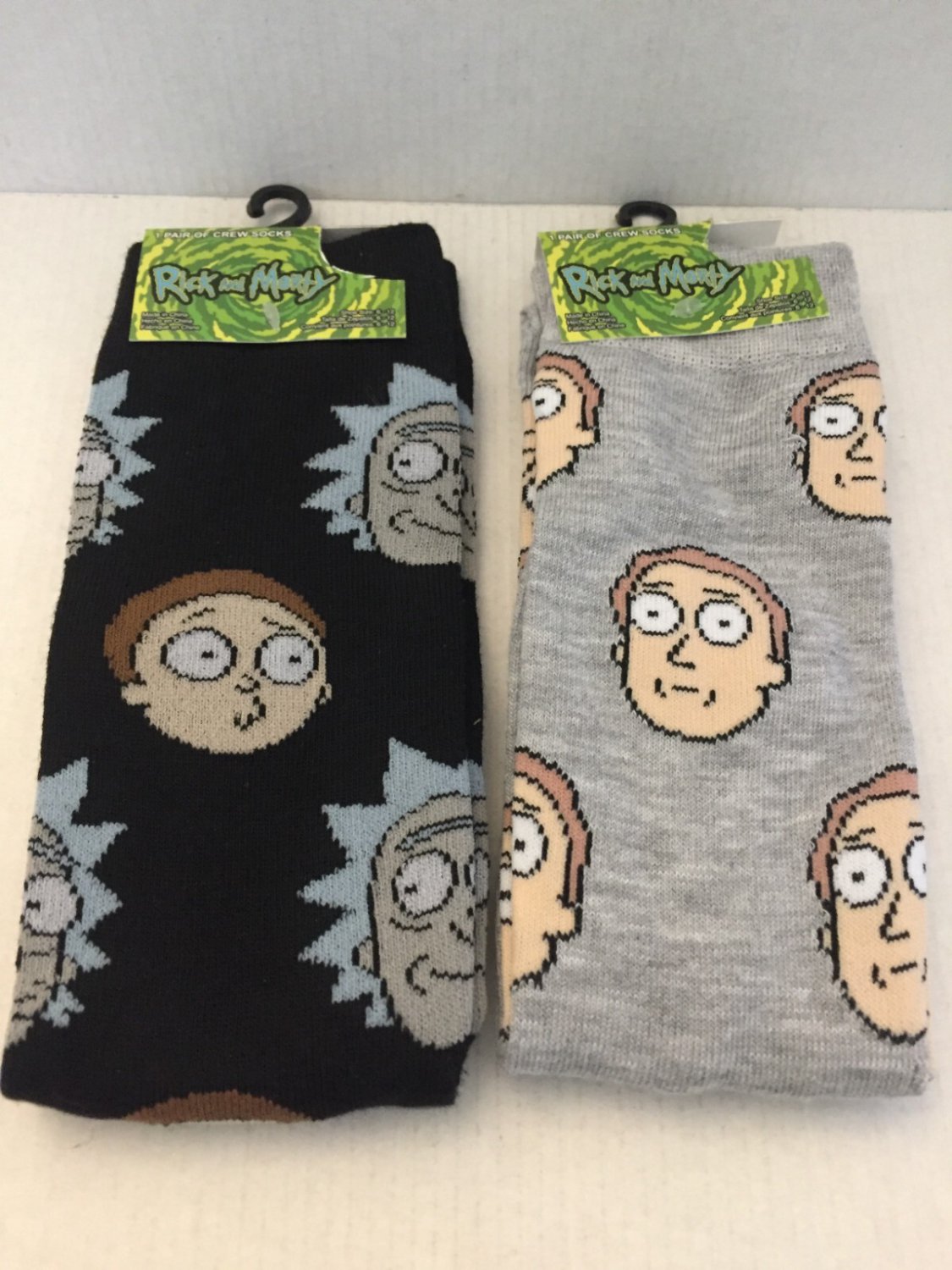 NEW Rick & Morty Unisex Crew Socks Shoe Size 6-12