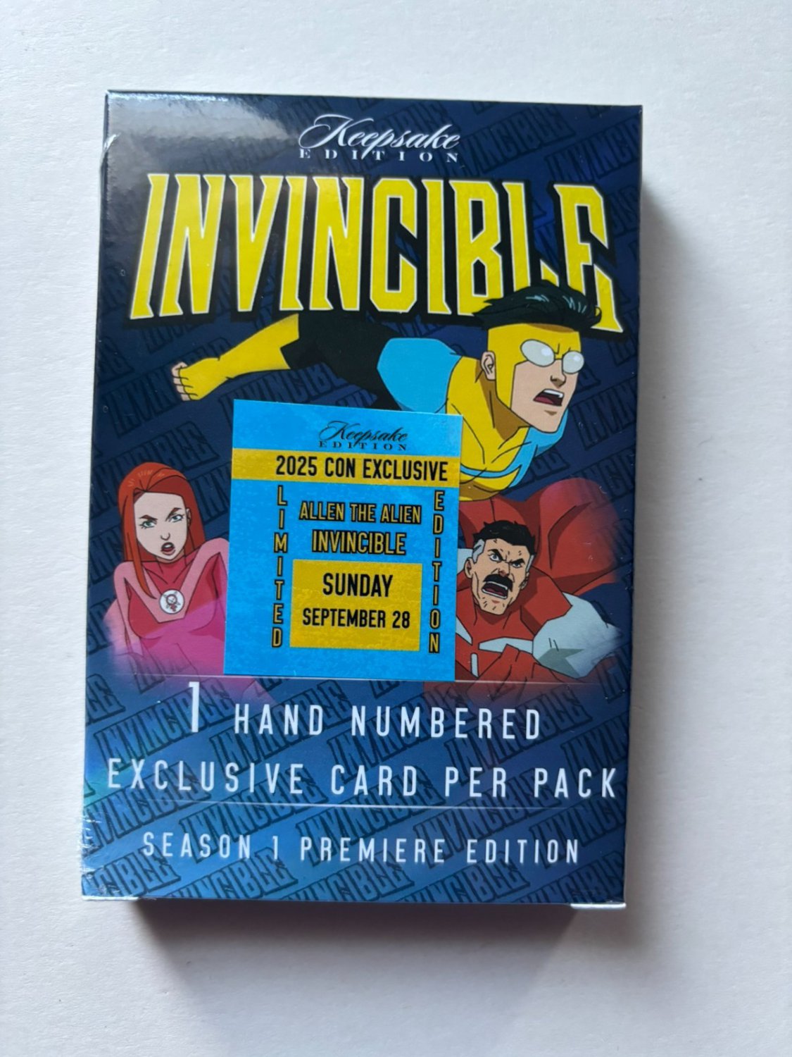 New 2025 Con Exclusive Invincible Keepsake Allen the Alien & Invincible Mystery