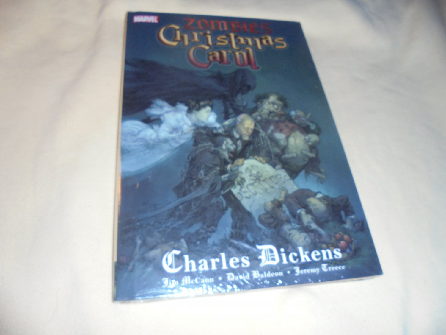MARVEL ZOMBIES CHRISTMAS CAROL Hardcover Graphic Novel -MINT, 1st Printing, 2011! $25.00