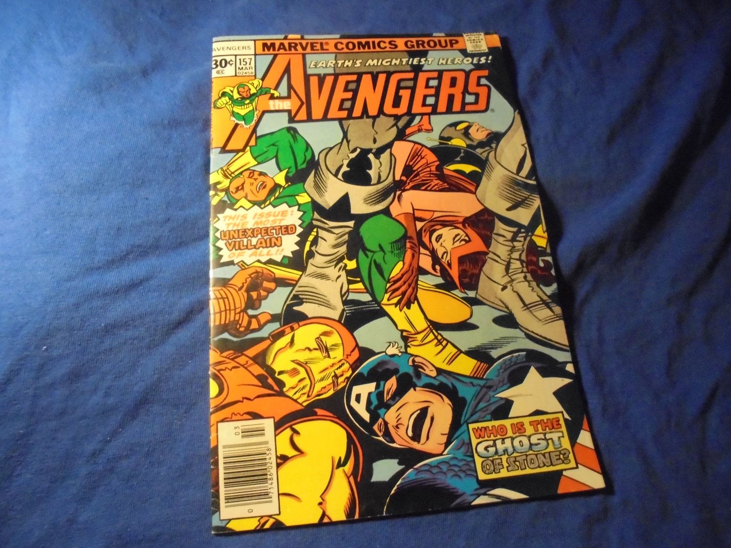 The AVENGERS# 157 * Marvel Comics * * March 1977 * Death of The BLACK KNIGHT * FN * $9.00