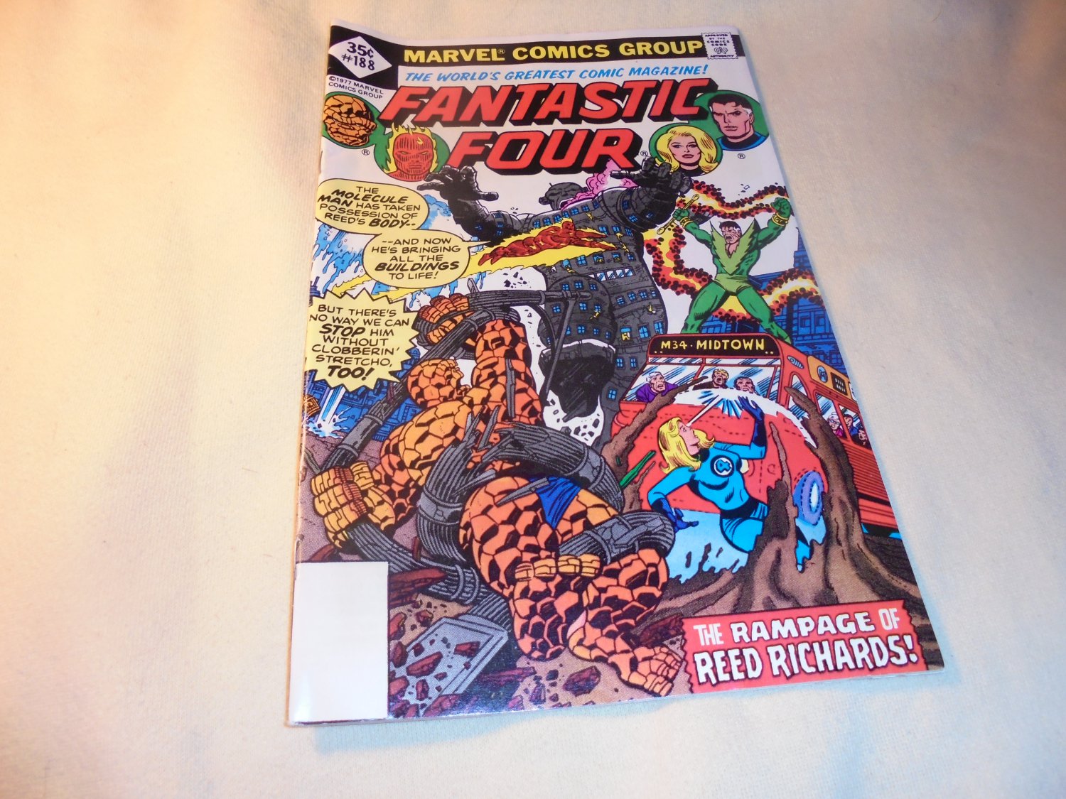 FANTASTIC FOUR # 188, George Perez Art! 1977, Marvel Comics! $6.00 OBO!