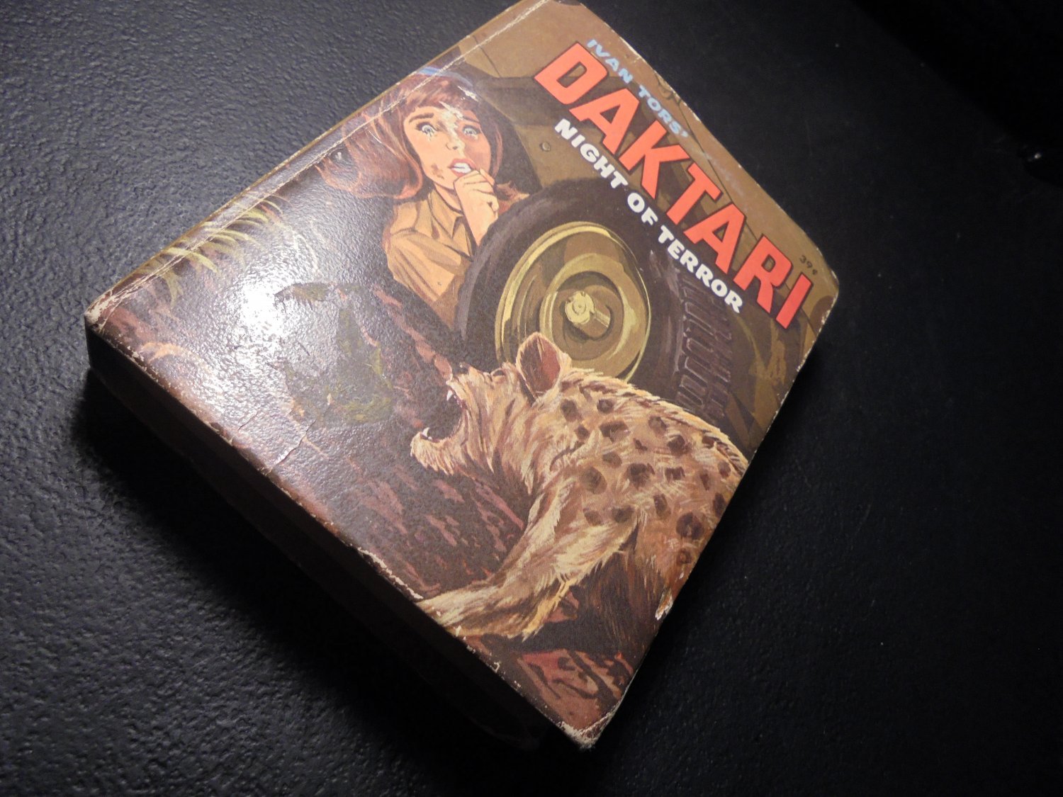 1968 DAKTARI MOVIE ADAPTATION Hardcover Big Little Book! $10.00 obo!