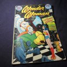 WONDER WOMAN # 208! Classic Cover! Nov. 1973! FN! $26.00 Shipped!!  DC Comics
