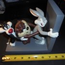 WARNER BROS. LOONEY TUNES CHARACTER STATUE! 1996 $30.00 Shipped!!