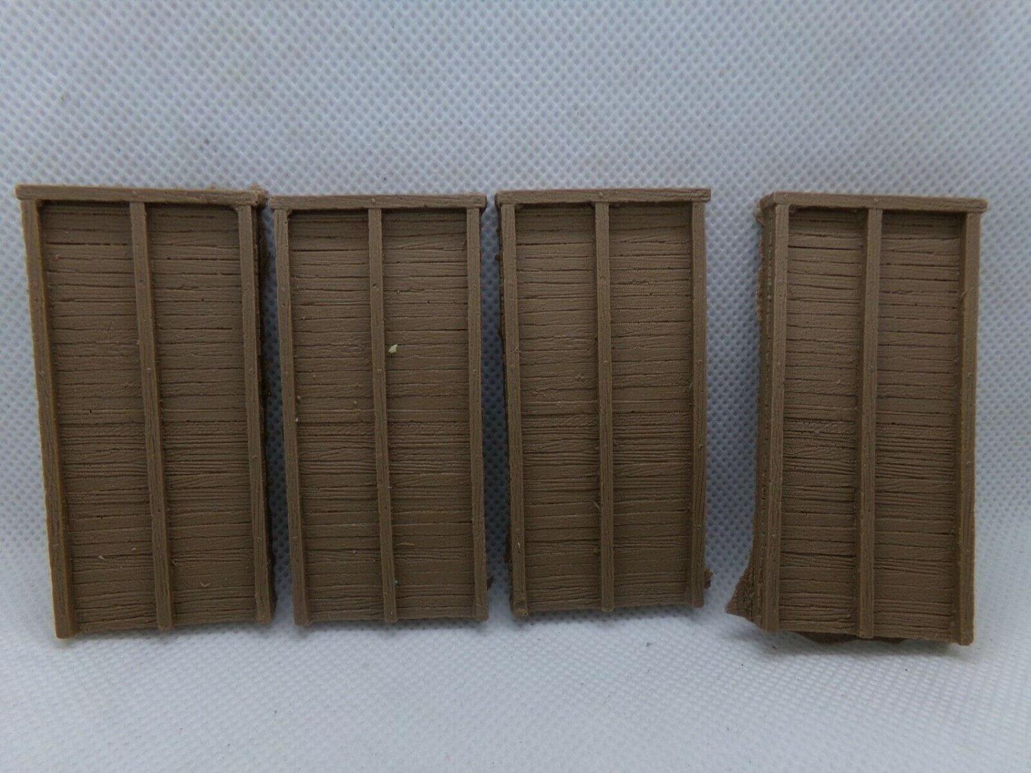N-Scale Timber Retaining Walls (4) Detail Parts 1:160