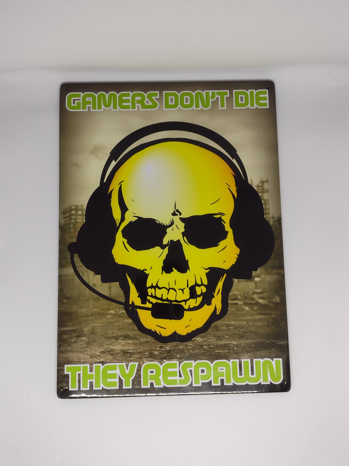 Gamers metal sign