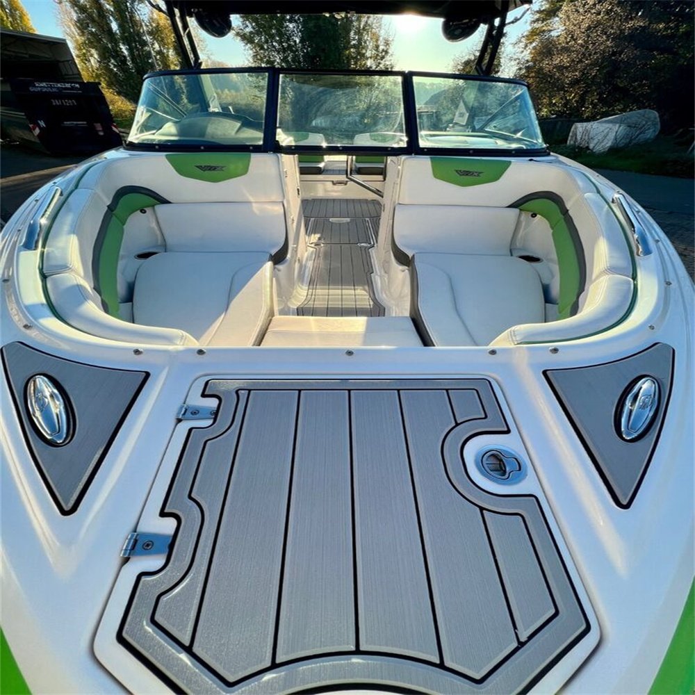 2016 chaparral vrx223 cockpit & Swim Platform Pads 1/4