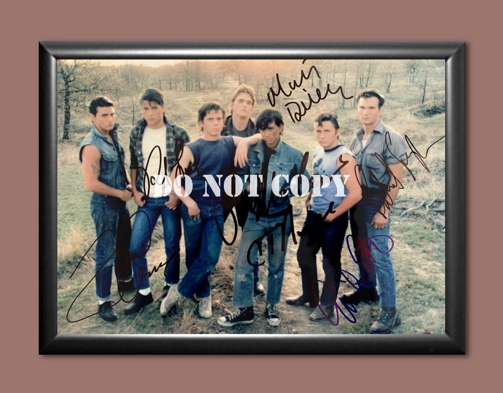 The Outsiders Cast Signed Autographed Photo Poster A4 8.3x11.7"" MO1735A4