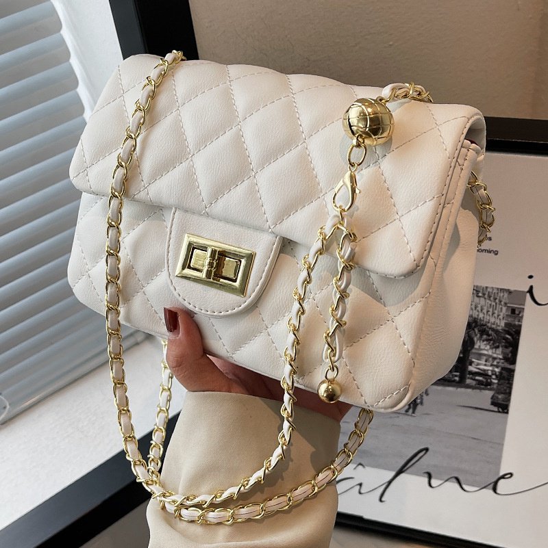 Fashion New Trendy Messenger Rhombus Chain Shoulder Bag