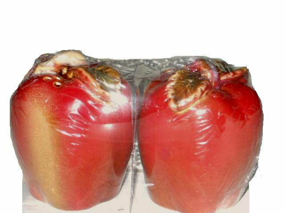 Ceramic Apples Salt And Pepper Shakers Apple Kitchen Decor