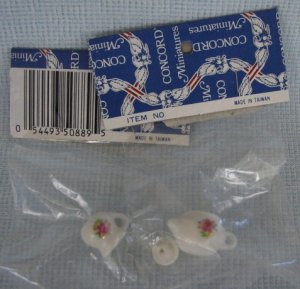 Concord Miniatures CERAMIC PITCHERS