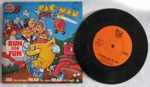PAC-MAN RUN FOR FUN 45 Record & Book