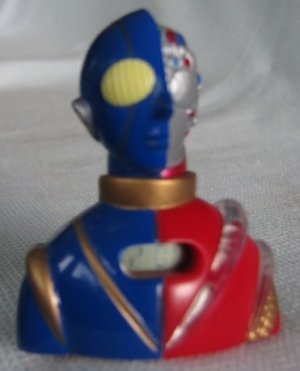 Kikaida HAKAIDA Digital Clock Mini Bust
