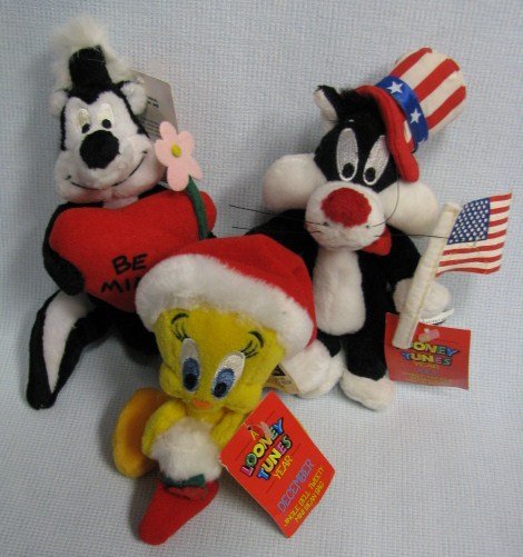 pepe le pew soft toy