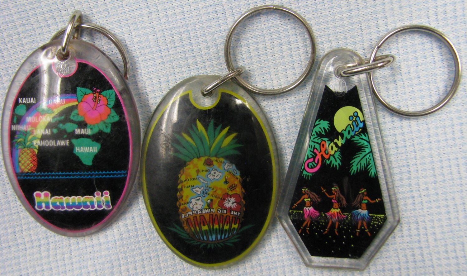 Vintage Aloha Hawaii Islands Souvenir Acryllic Keychains