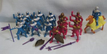 Plastic Figures PVC Ring Hand Medieval Crusaders Knights