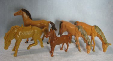 Brown Horses Lot Plastic Figures Toys Western Diorama Scenes