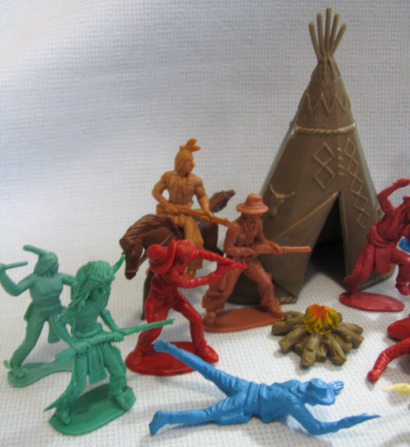 miniature western figures