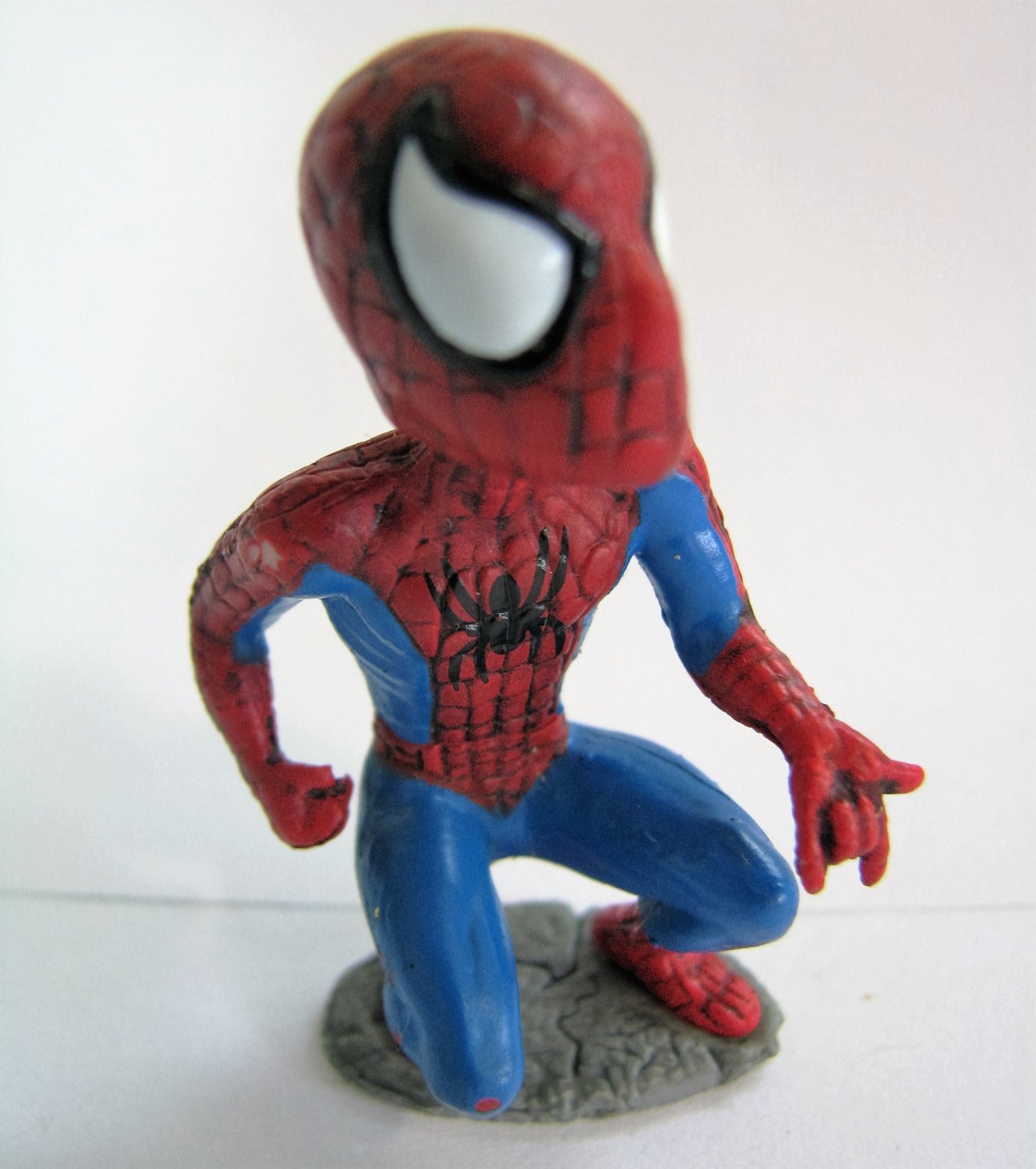 SpiderMan Rare Bobblehead PVC Mini Figure Marvel 2004 Loose