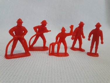 Red Firemen Hard Plastic Figures Playset Diorama