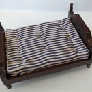 Vintage Dollhouse King Size Bed Bedroom Furniture Miniatures 1:12 Vintage Dollhouse King Size Bed Bedroom Furniture Miniatures 1:12