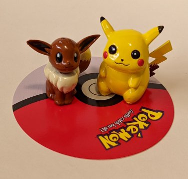 Pokemon Eevee and Pikachu Keychain Figures Nintendo Toys