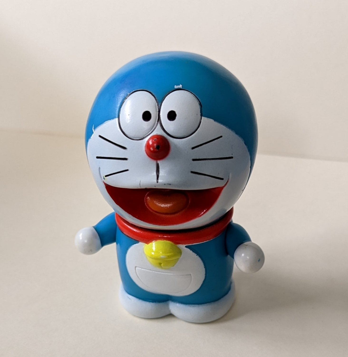 Vintage Doraemon Vinyl Squeak Cute Anime Sofubi Figure