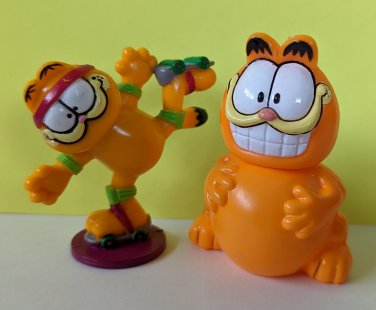 Garfield Mini Bottle and Figure 1990s