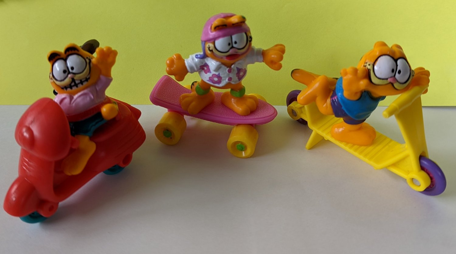 Garfield The Cat McDonald's Happy Meal Promo Toys