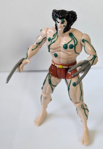 Wolverine Weapon X Uncanny X-Men Action Figure Toy Biz 1992