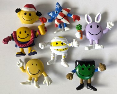 Smiley Face 7 Mini PVC Rubber Plastic PVC Holiday Figures