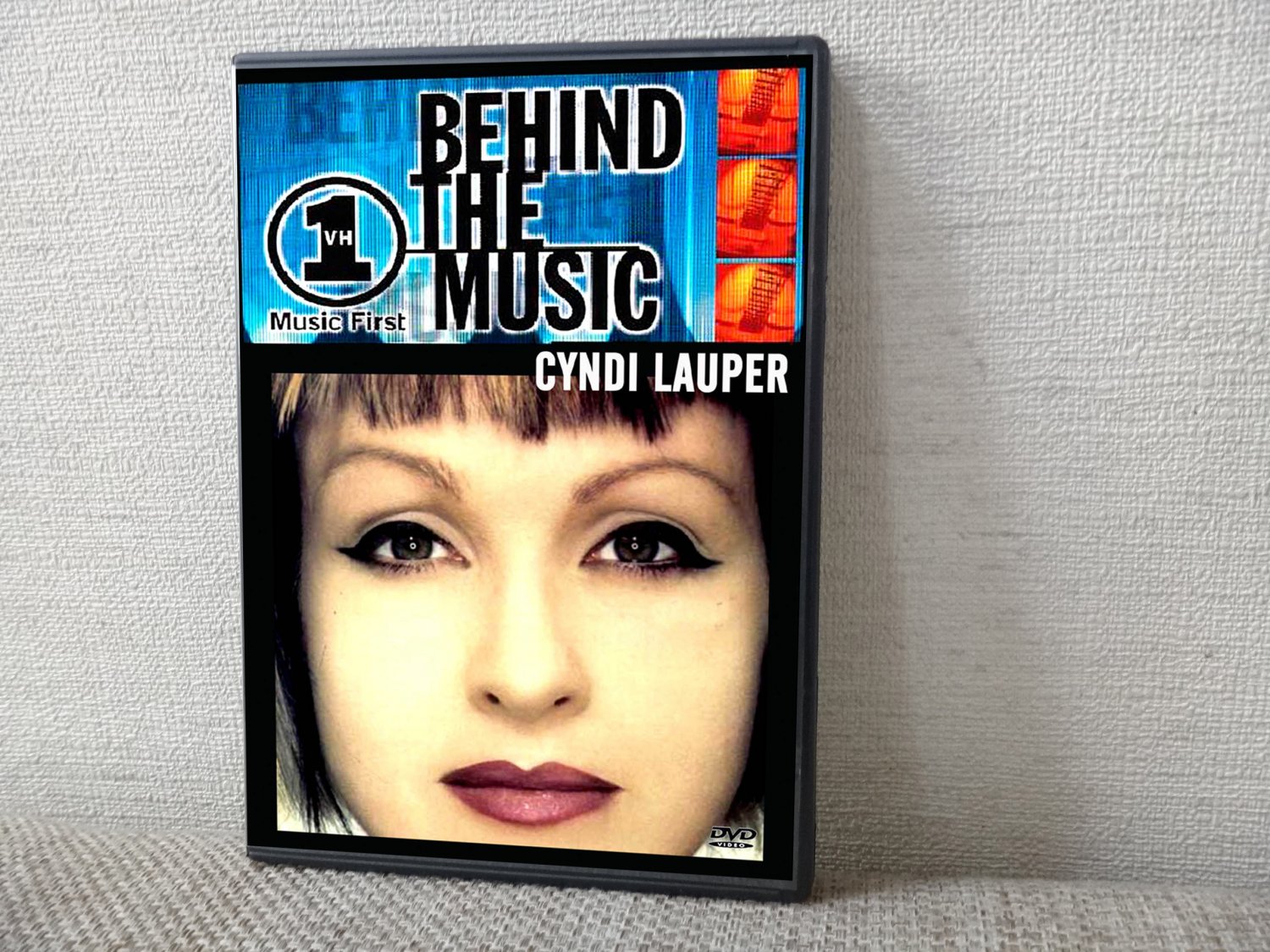 CYNDI LAUPER Behind The Music DVD
