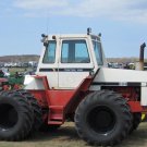 Case IH 2470 Tractor Operator’s Manual 9-3871 DOWNLOAD