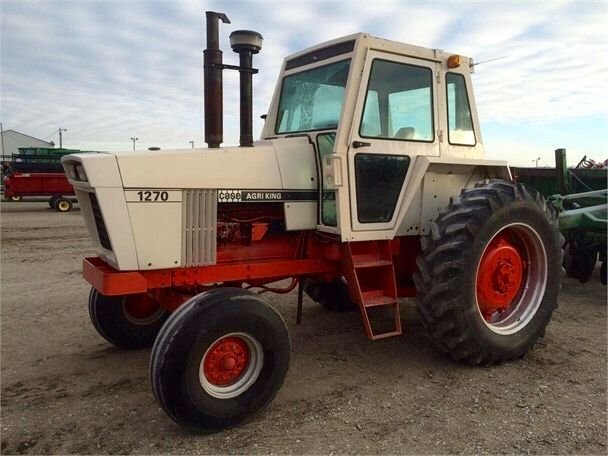 Case IH 1270 Tractor Operator&acirc;��s Manual 9-3174 DOWNLOAD