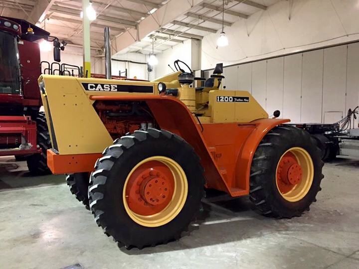 Case IH 1200 Tractor Operator&acirc;��s Manual 9-1982 DOWNLOAD