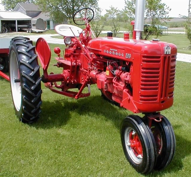 Case IH 200 FARMALL Tractor Operator&acirc;��s Manual 1004379R3 DOWNLOAD
