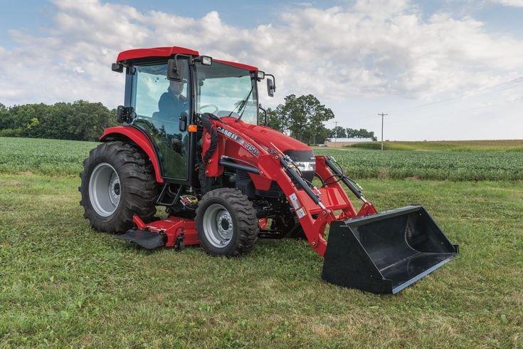 Case IH FARMALL 40B CVT, FARMALL 45B CVT Compact Tractor Operator&acirc;��s Manual 48028211