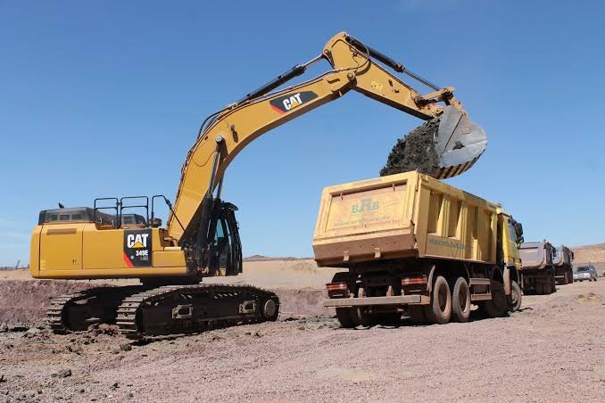 CATERPILLAR 349E L EXCAVATOR OPERATION & MAINTENANCE MANUAL WHZ