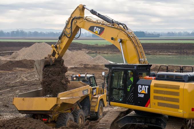 CATERPILLAR 340F EXCAVATOR OPERATION & MAINTENANCE MANUAL SGH